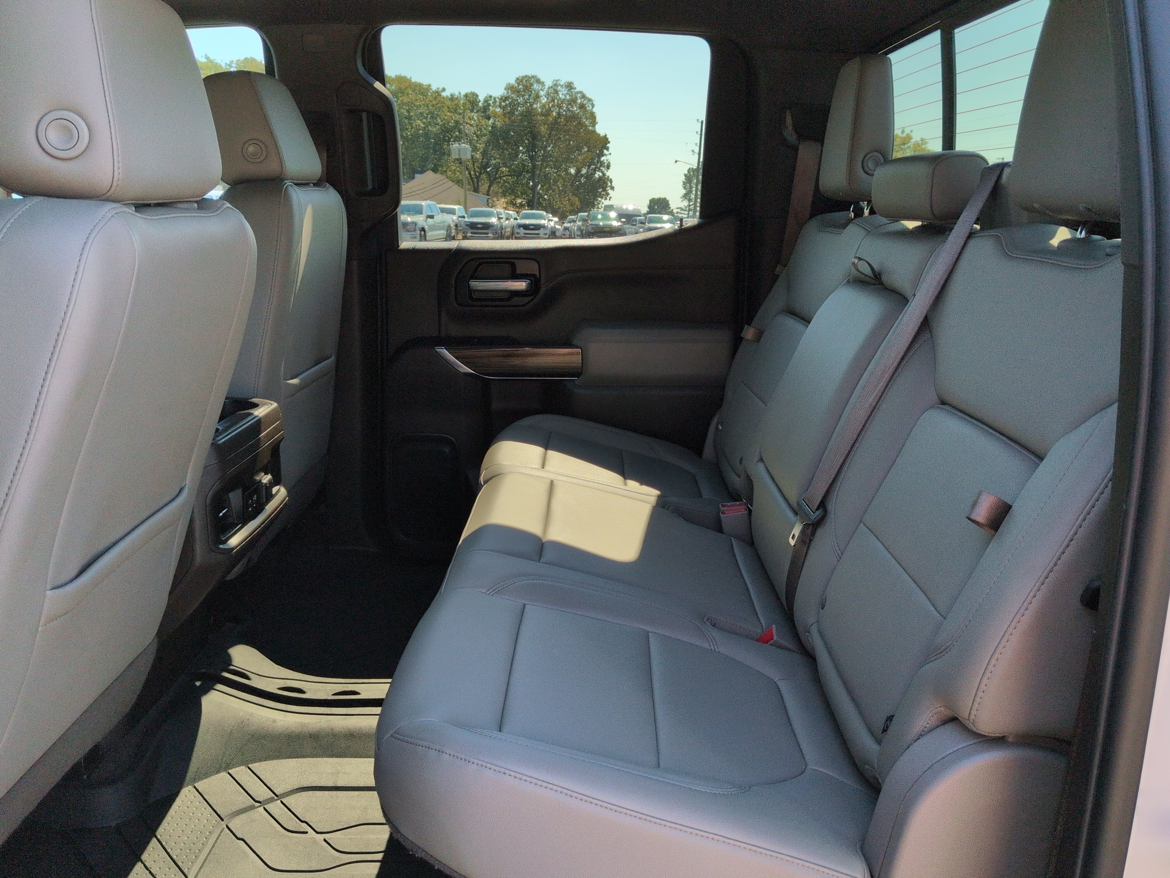 Used 2020 Chevrolet Silverado 1500 RST w/ All-Star Edition AWD/4WD image 12
