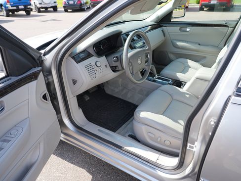 Used 2008 Cadillac DTS FWD image 13