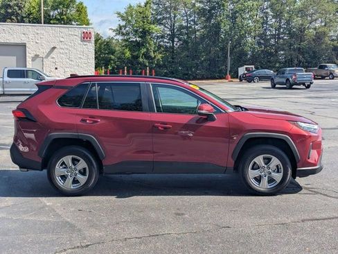 Used 2023 Toyota RAV4 XLE w/ Convenience Package FWD image 8
