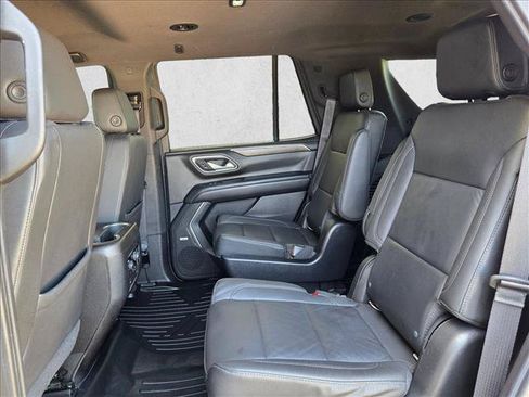 Used 2021 Chevrolet Tahoe LT RWD image 18