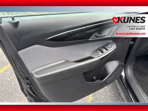 Used 2025 Chevrolet TrailBlazer LT AWD/4WD image 14