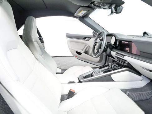 Used 2024 Porsche 911 Carrera 4S image 20