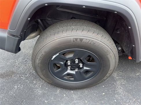 Used 2023 Jeep Wrangler Sport image 38