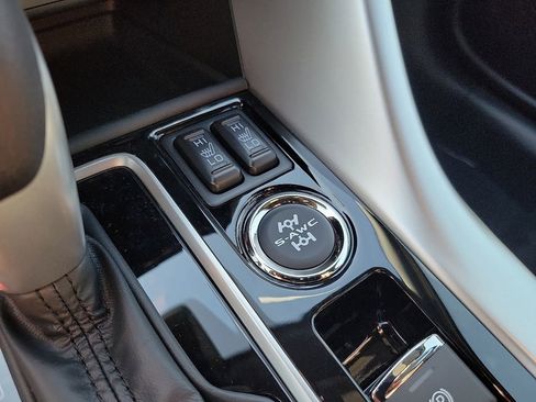 New 2026 Mitsubishi Eclipse Cross SEL image 18