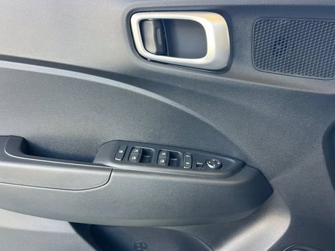 New 2026 Hyundai Venue SEL FWD image 10