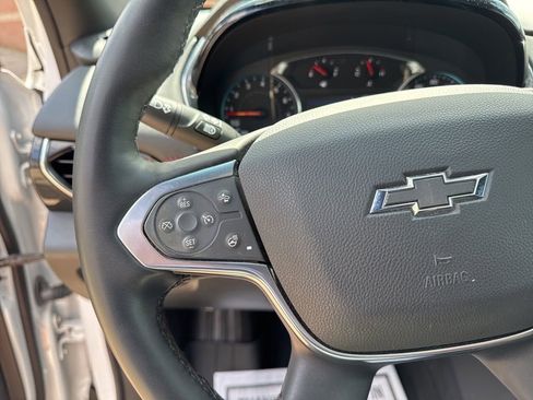 Used 2023 Chevrolet Traverse RS w/ LPO, Floor Liner Package AWD/4WD image 21