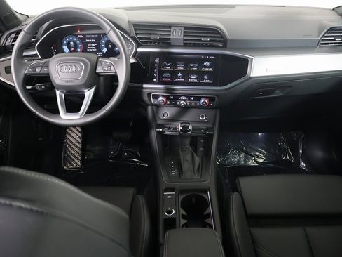 Used 2025 Audi Q3 2.0T Premium w/ Convenience Package image 27