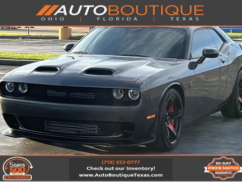 Used 2022 Dodge Challenger SRT Hellcat Redeye RWD image 1