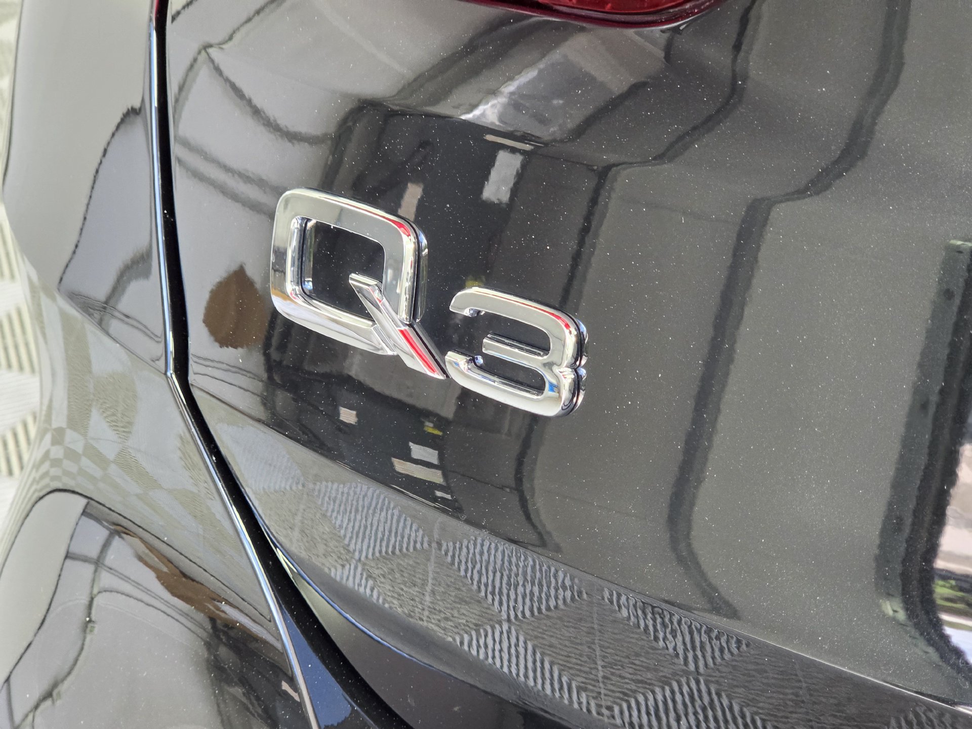 Certified 2024 Audi Q3 2.0T Premium Plus AWD/4WD image 46