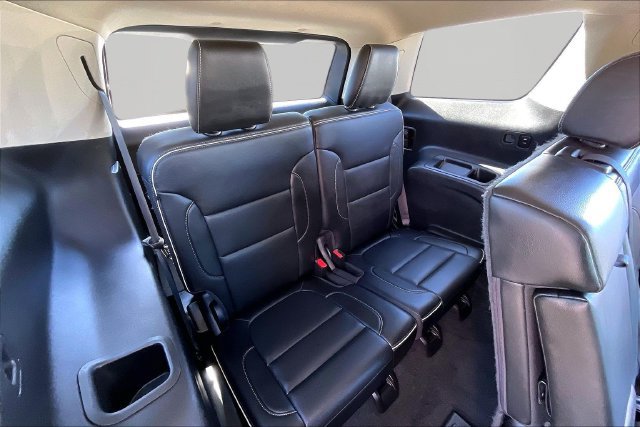 Used 2021 GMC Acadia Denali w/ Denali Technology Package AWD/4WD image 18