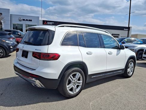 Used 2023 Mercedes-Benz GLB 250 4MATIC image 6