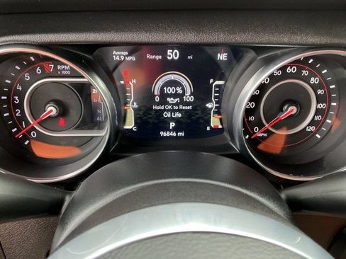 Used 2020 Jeep Gladiator Rubicon AWD/4WD image 34