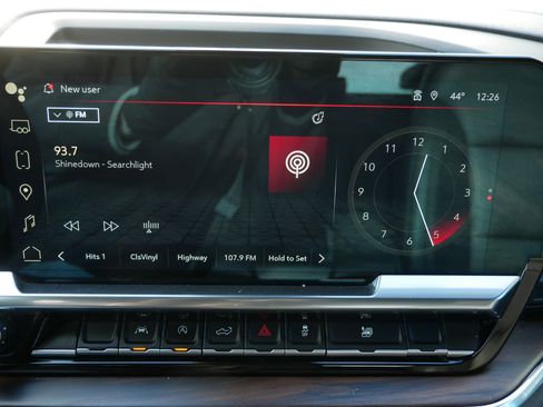 Certified 2023 GMC Sierra 1500 SLT image 13