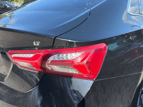 Used 2020 Chevrolet Malibu LT FWD image 10