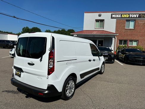Used 2022 Ford Transit Connect XLT FWD image 8