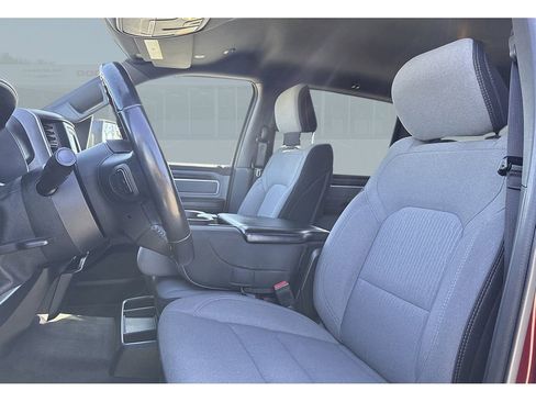Used 2021 RAM 1500 Big Horn image 12