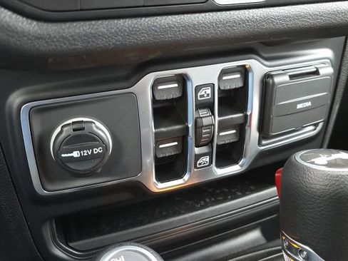 New 2025 Jeep Wrangler Unlimited Sport AWD/4WD image 39