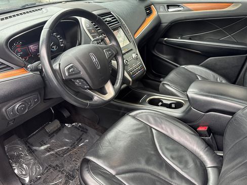 Certified 2019 Lincoln MKC Reserve AWD/4WD image 10