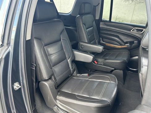 Used 2019 GMC Yukon XL Denali image 41