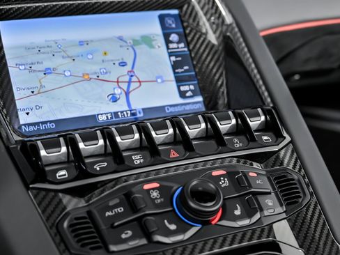 Used 2021 Lamborghini Aventador SVJ image 42