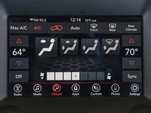 Used 2020 Dodge Durango SXT w/ 3rd Row Seating Group RWD image 16
