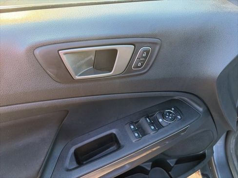 Used 2022 Ford EcoSport SE image 11