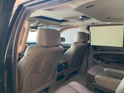 Used 2015 Chevrolet Suburban LTZ AWD/4WD image 91