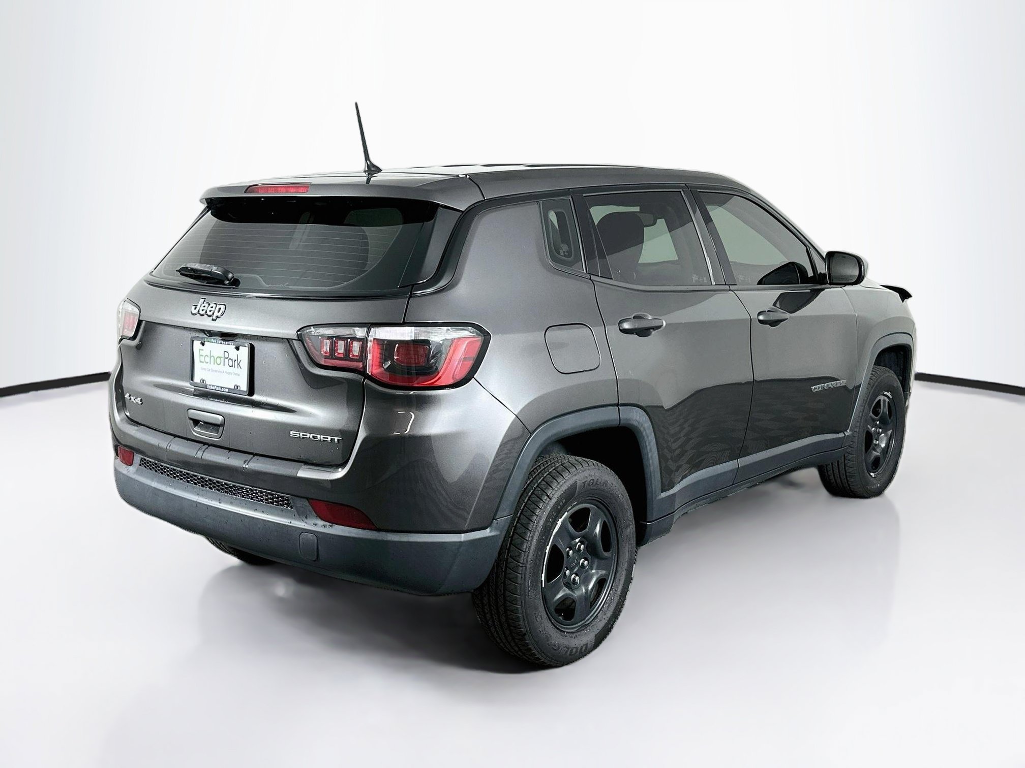 Used 2018 Jeep Compass Sport w/ Cold Weather Group AWD/4WD image 9