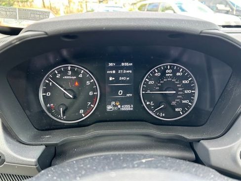 Used 2024 Subaru Crosstrek 2.0i Premium image 17