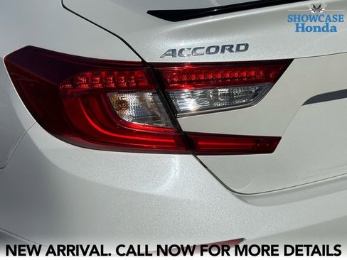 Used 2022 Honda Accord Sport image 10