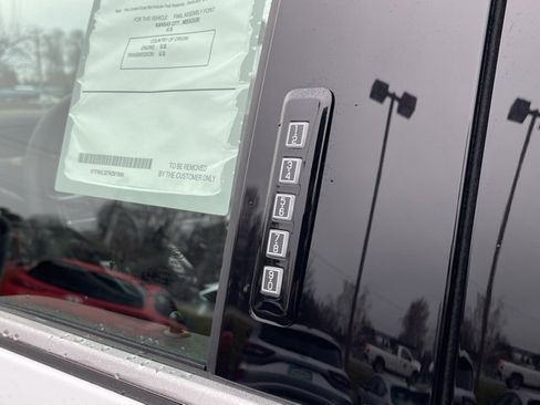 New 2026 Ford F150 Lariat w/ Equipment Group 501A Mid image 8