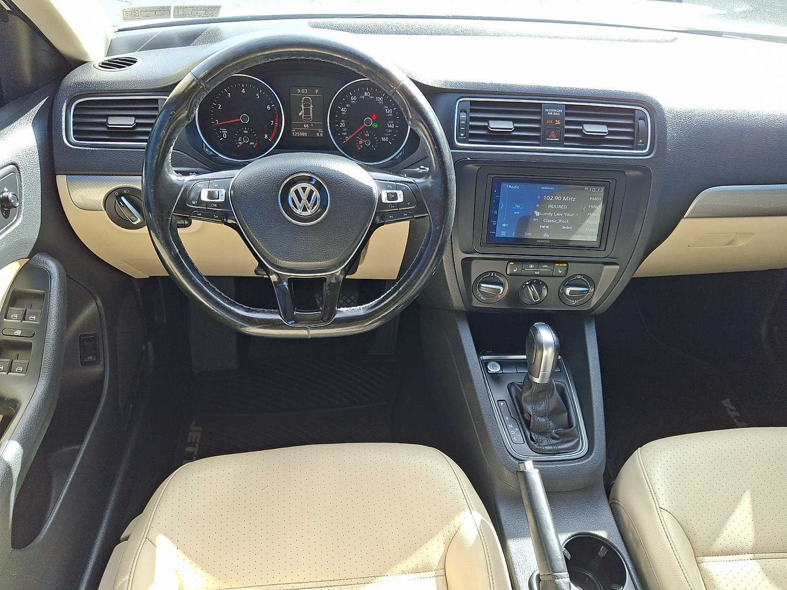 Used 2017 Volkswagen Jetta SE FWD image 11