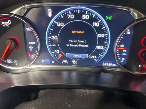 Used 2022 Chevrolet Traverse Premier w/ Redline Edition AWD/4WD image 25
