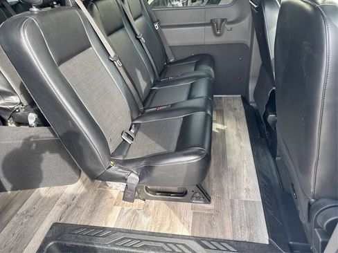 Used 2020 Ford Transit 350 XL image 12