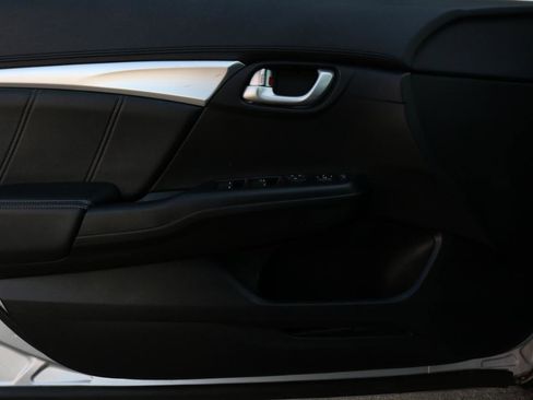 Used 2013 Honda Civic EX-L image 17