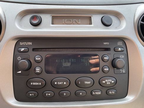 Used 2004 Saturn ION Level 3 FWD image 28
