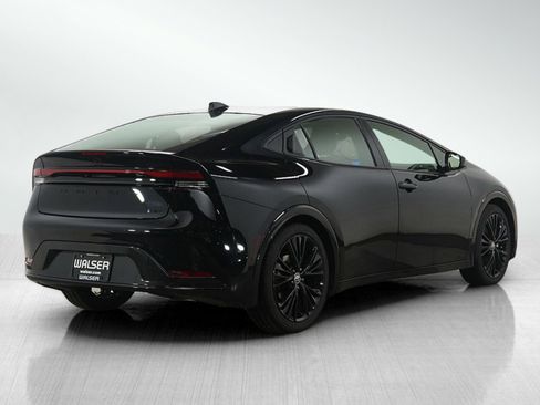 Used 2025 Toyota Prius AWD image 5