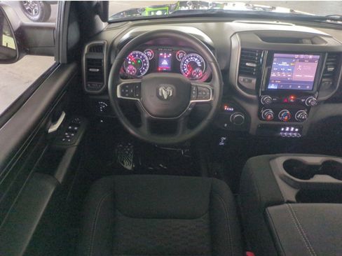 New 2026 RAM 1500 Express image 17