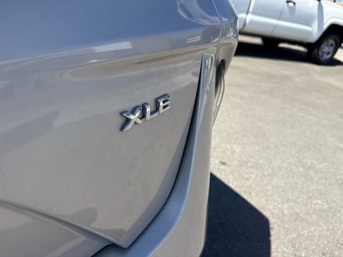 Used 2020 Toyota Prius Prime XLE w/ Carpet Mat Package FWD image 7