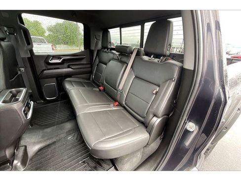 Used 2024 GMC Sierra 1500 SLT w/ SLT Premium Plus Package AWD/4WD image 27