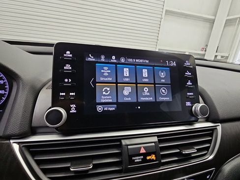 Used 2019 Honda Accord EX-L image 17