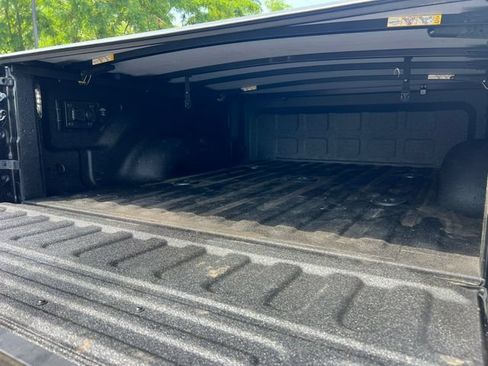 Used 2024 RAM 3500 Limited AWD/4WD image 12