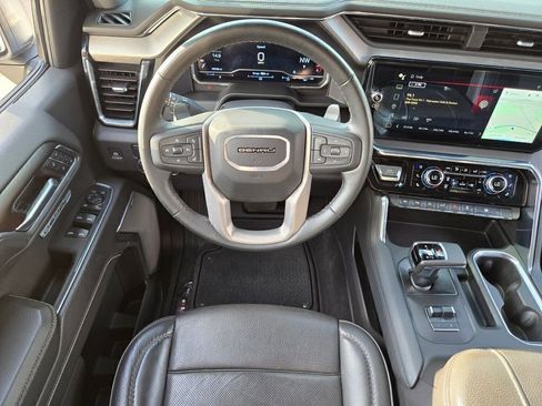 Used 2024 GMC Sierra 1500 Denali w/ Denali Reserve Package image 16