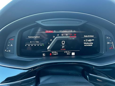 Certified 2025 Audi Q8 Premium Plus AWD/4WD image 19