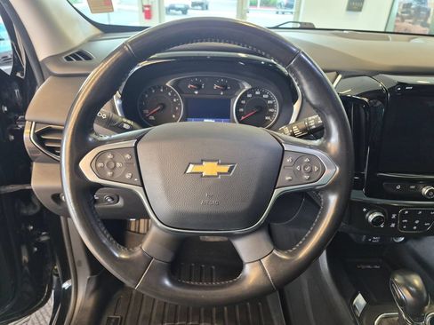 Used 2021 Chevrolet Traverse High Country AWD/4WD image 15