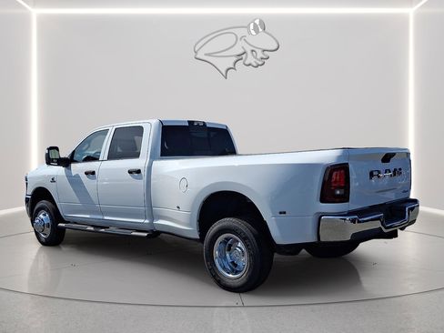 New 2026 RAM 3500 Tradesman image 2