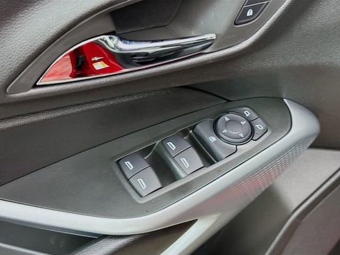 New 2026 Chevrolet Trax RS image 18