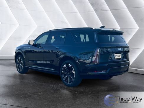 New 2026 Cadillac Escalade IQL Sport 2 AWD/4WD image 3