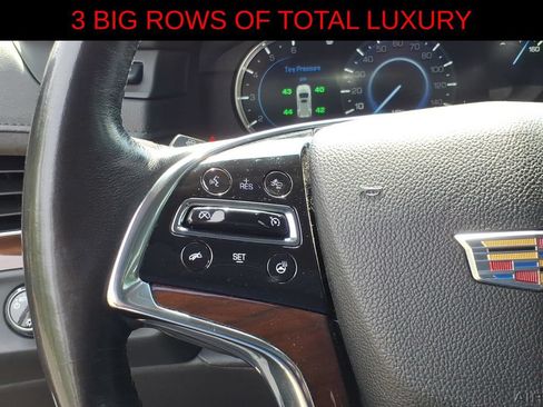 Used 2019 Cadillac Escalade ESV Luxury AWD/4WD image 22