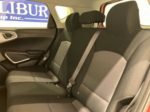Used 2023 Kia Soul S FWD image 40